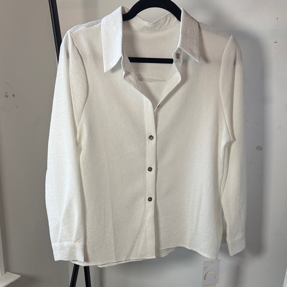 Commense Textured White Button-Down Shirt - Picture 1 of 6